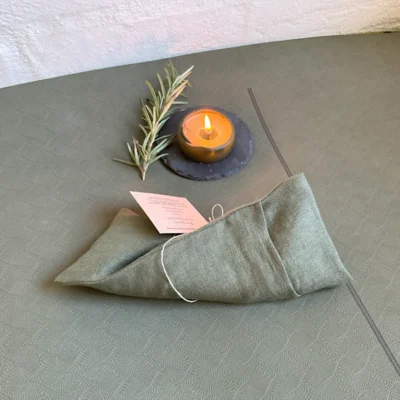 Leaf linen Øjenpude med Lavendel og Økologiske Rapsfrø - Image 3